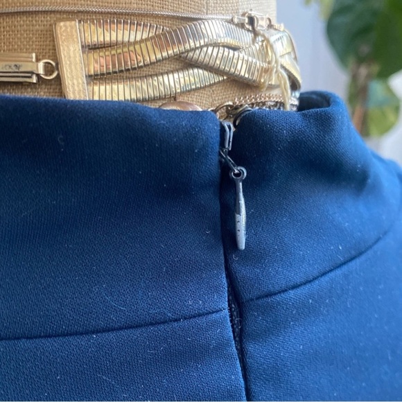 BADGLEY MISCHKA Navy Belted V-Neck Puff Sleeve Sheath Dress Size 2 - Picture 8 of 14